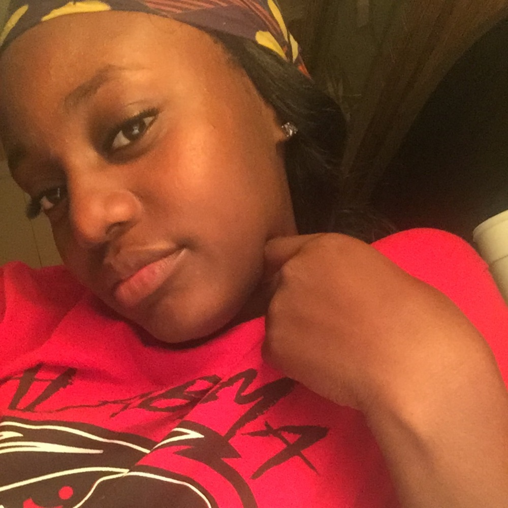 Meet your Posher, Portia